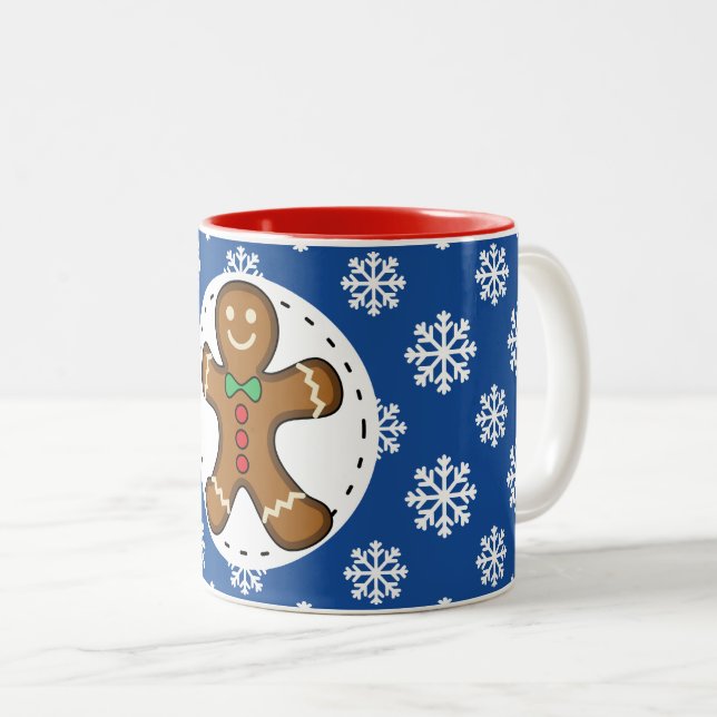 Gingerbrot Man on Blue White Snowflakes Pattern Zweifarbige Tasse (VorderseiteRechts)