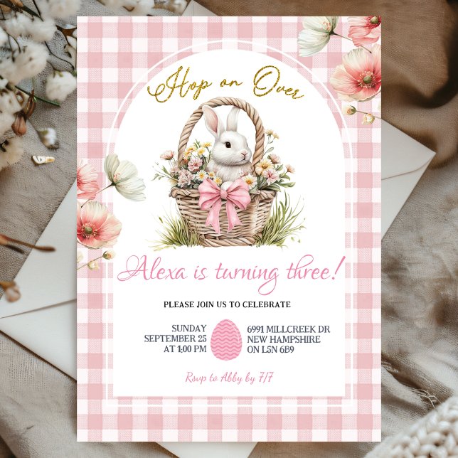 Gingham Boho Pink Bow Floral Easter Bunny Birthday Einladung (Von Creator hochgeladen)