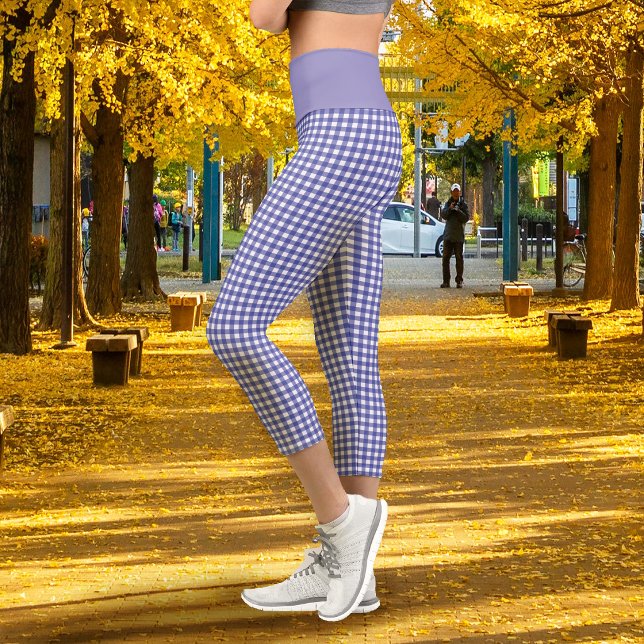 Gingham Lavendel  Capri Leggings (Gingham Lavender Capri Leggings)