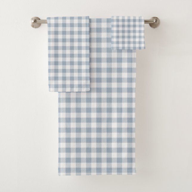 Gingham Pattern Coastal Checkered White Muted Blue Badhandtuch Set (Insitu)
