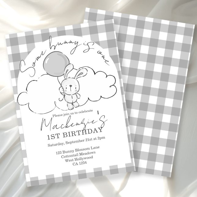 Gingham Some Bunny Is One Geburtstag Personalisier Einladung (Gingham Some Bunny Is One Birthday Personalized Invitation by Ricaso. Unisex bunny rabbit party)