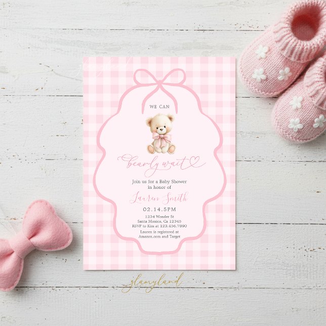 Gingham-Teddybär-Mädchen-Baby-Party Einladung (Von Creator hochgeladen)
