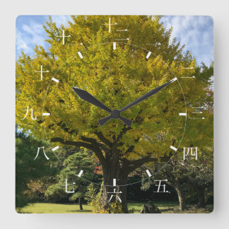 Ginkgo-Baum von Golden Yellow Quadratische Wanduhr