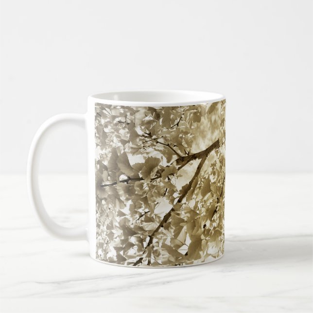 Ginkgo biloba im Herbst Kaffeetasse (Links)