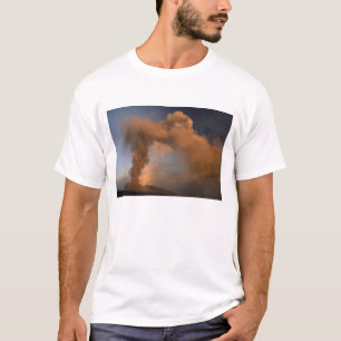 Gipfel des Ätna, Sizilien, Italien T-Shirt