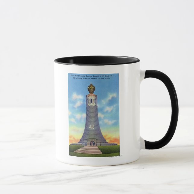 Gipfelansicht der Gedenkstätte des Staat Tasse (Rechts)