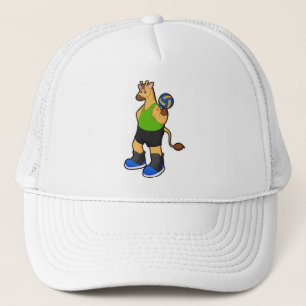 Giraffe als Volleyballspieler mit Volleyball Truckerkappe