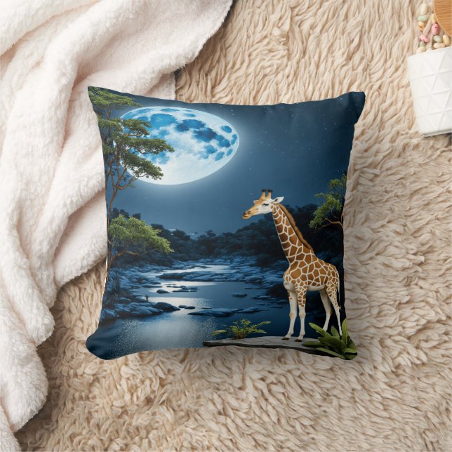 Giraffe am Fluss Moonlit unter Starlit Sky Kissen (Decke)