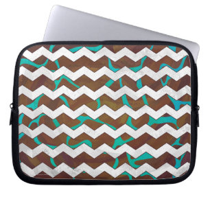 Giraffe, braun und Aquamarin Laptopschutzhülle
