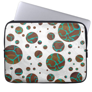Giraffe, braun und Aquamarin Laptopschutzhülle