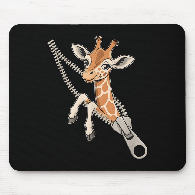 Giraffe, die aus einem Zipper hervorgeht Mousepad (Vorne)