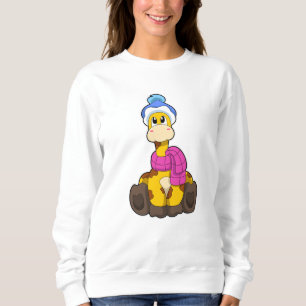 Giraffe im Winter mit Scarf & Hat Sweatshirt
