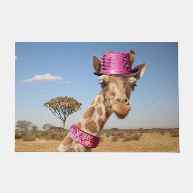 Giraffe in funkelnd-rosa Hut Fußmatte (Vorderseite)