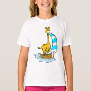 Giraffe mit Segelboot T-Shirt