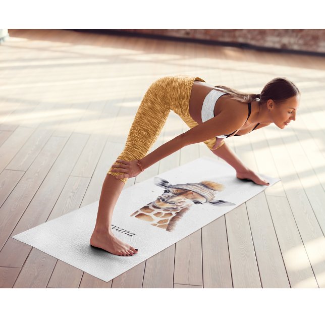 Giraffe mit Wintermütze individuell anpassbar Yogamatte (Von Creator hochgeladen)