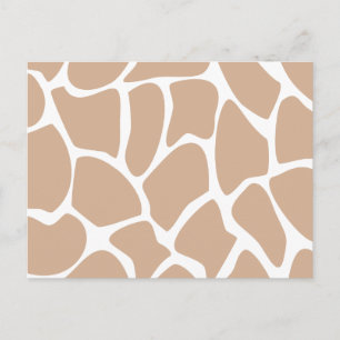 Giraffe Print Muster in Beige. Postkarte
