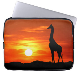 Giraffe Silhouette am Sonnenuntergang Laptopschutzhülle