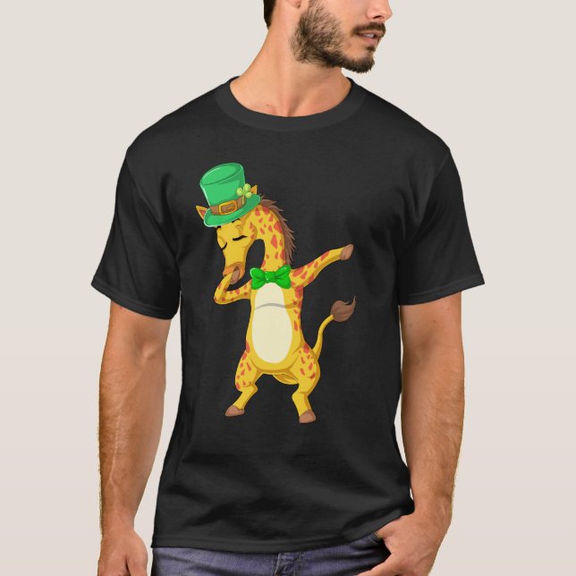 Giraffe und Patricks-Tag T-Shirt (Vorderseite)