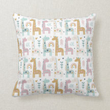 Giraffe und Regenbogenuntergrund