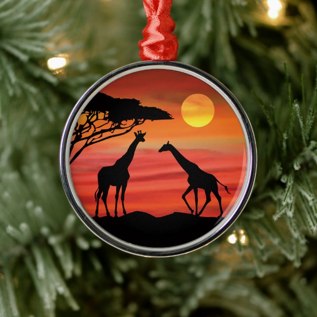 Giraffen im Serengeti-Sonnenuntergang Ornament Aus Metall (Baum)