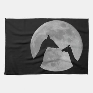 Giraffen in Fullmoon-Nacht Geschirrtuch