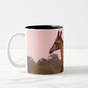 Giraffen mit rosa Himmel Zweifarbige Tasse
