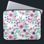 Giralrosa Lila Aquamarines Wasserfarbenmuster Laptopschutzhülle<br><div class="desc">Dieses elegante und künstlerische Muster ist perfekt für die stilvolle und moderne Frau. Die handbemalten Beerenrosa, violett lila, schwarz und aquamarin grün, die Blume und das Muster der Blätter auf einem schlichten, weißen Hintergrund. Es ist hübsch, Land, künstlerisch und niedlich. Stilisieren Sie mit diesem handgemalten Original Aquarellstück, das vom Künstler...</div>