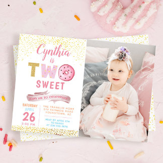 Girl 2. Geburtstag Einladung Zwei Sweet Donut Foto