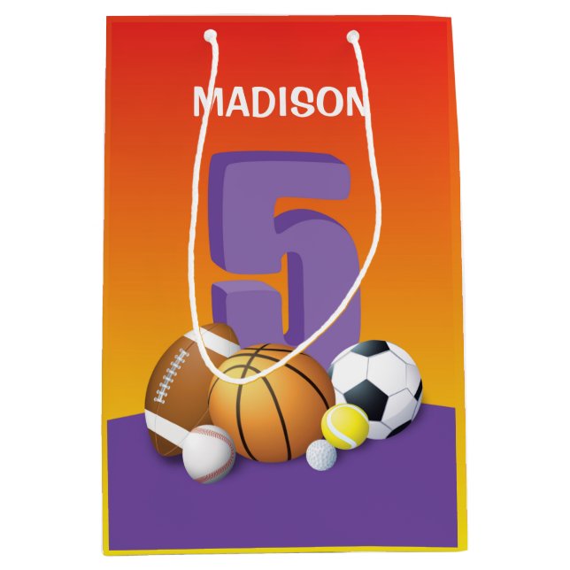 Girl 5th Birthday Sports Balls Mittlere Geschenktüte (Vorderseite)