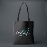 Girl Aquamarin Green Chic Black Script Name Monogr<br><div class="desc">Personalisieren Sie Ihre schöne mit Monogramm trendige Black Grocery Tote Bag! Der unten stehende Text kann Ihrem bevorzugten Satz oder sogar Ihrem vollständigen Namen personalisiert sein; Sie können ihn auch löschen, wenn Sie ihn bevorzugen. Wenn Sie Hilfe benötigen, lass uns bitte unter belytaliarecipes@gmail.com und wir helfen Ihnen gerne weiter. ©...</div>