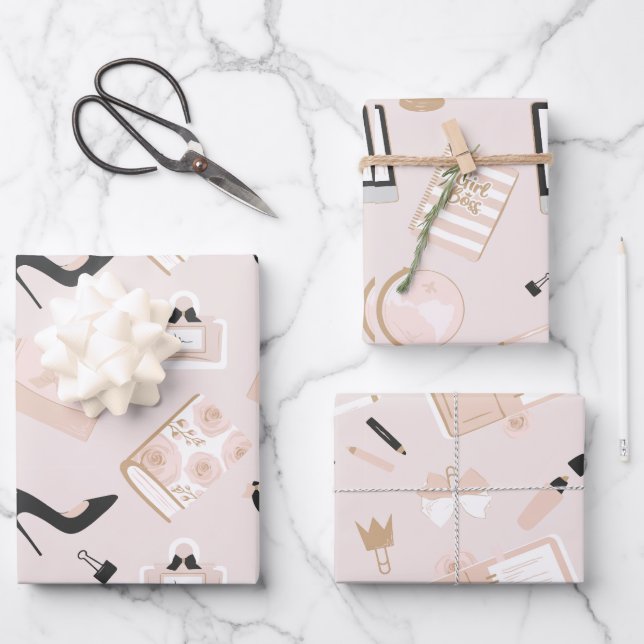 Girl Boss Geschenkpapier Set (Vorderseite)