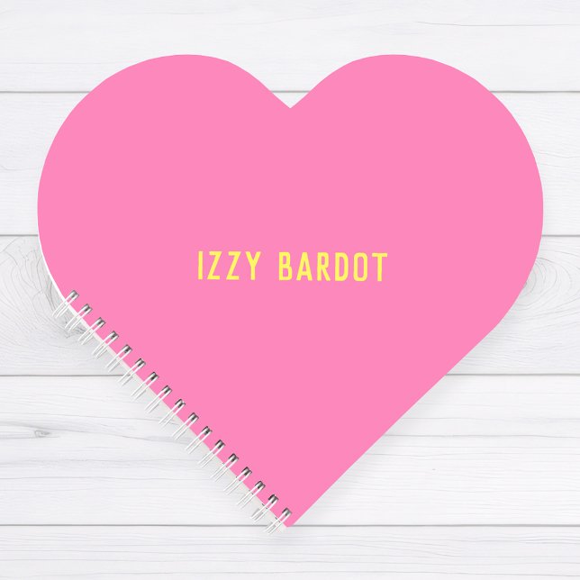 Girl Hot Pink und Yellow Name Heart Notebook Notizbuch (Von Creator hochgeladen)