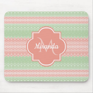Girl Light Green Strick Coral Pink Streifen und Na Mousepad