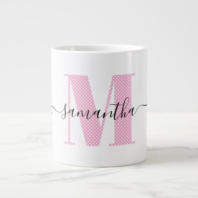 Girl Light Pink und White Polka Dot Monogramm Jumbo-Tasse (Vorderseite)