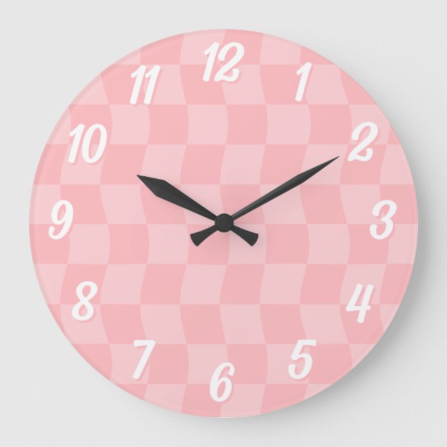 Girl Pastel Pink Wavy Checkerboard Große Wanduhr (Vorderseite)