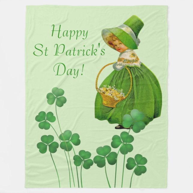 Girl Picking Kleeblatts St Patrick's Day Fleecedecke (Vorderseite)