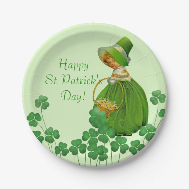 Girl Picking Kleeblatts St Patrick's Day Pappteller (Vorderseite)