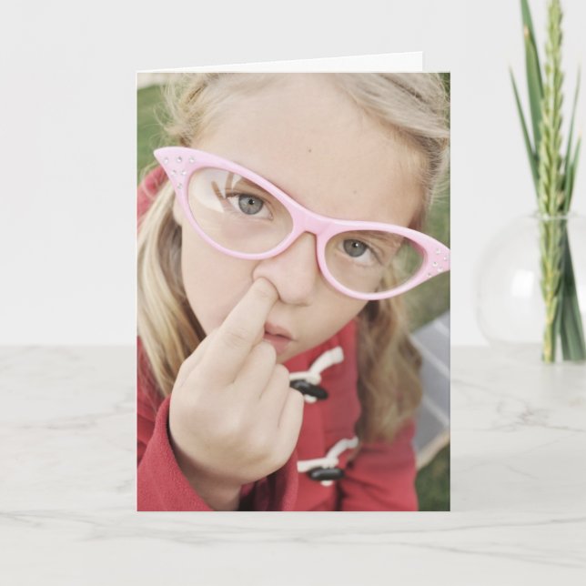 Girl Picking Nose Birthday Card Karte (Vorderseite)