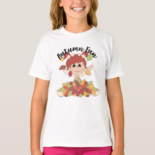 Girl Playing in Blätter - Herbstspass T-Shirt