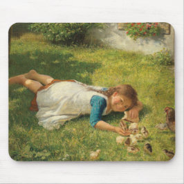Girl Playing with Chicks (Hen und Huhn) Mousepad