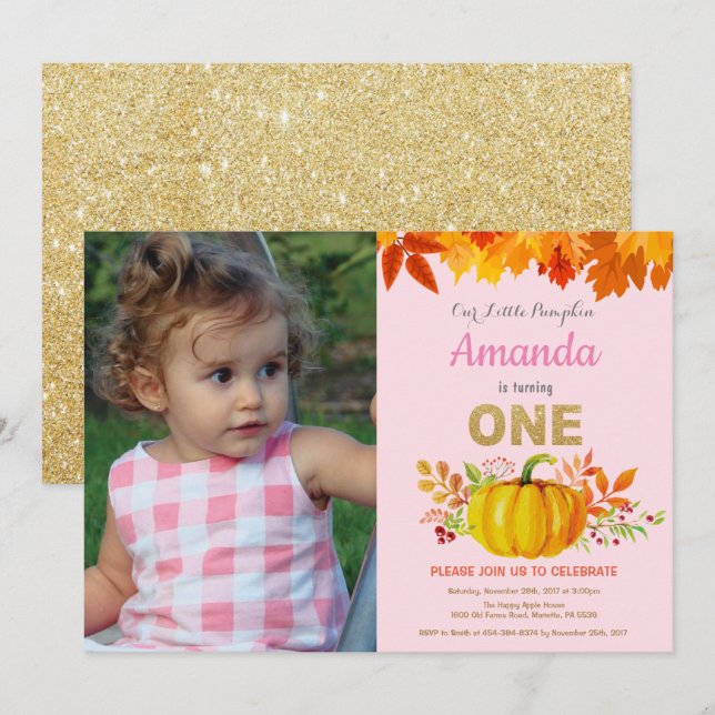 Girl Pumpkin Fall First Birthday Gold Glitzer Einladung (Vorne/Hinten)