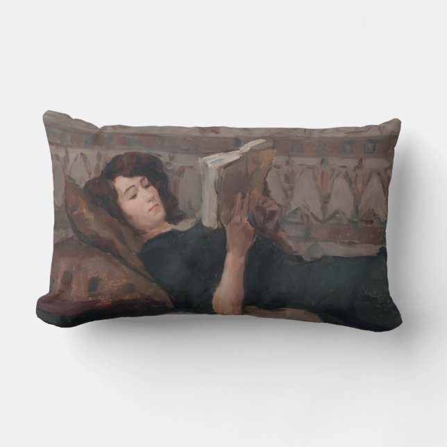 Girl Reading a Book (Reclining on a Divan) Lendenkissen (Vorderseite)
