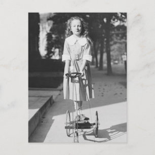 Girl Riding Tricycle, 1918 Postkarte