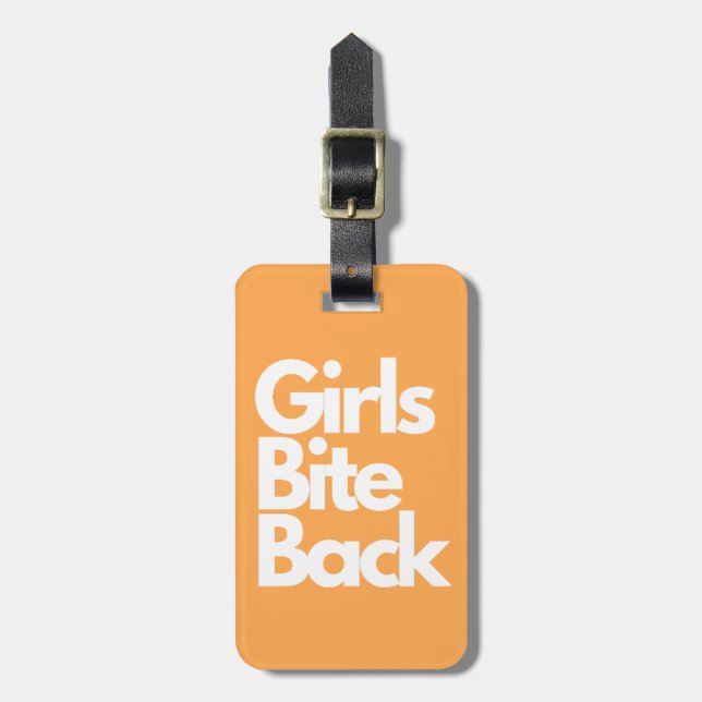 "Girls Bite Back" Orange Funny Bright Gepäckanhänger (Vorderseite vertikal)