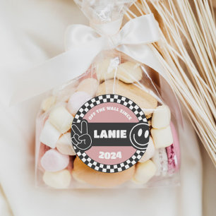 Girls' Checkered Skateboard Groovy Hippie Birthday Runder Aufkleber