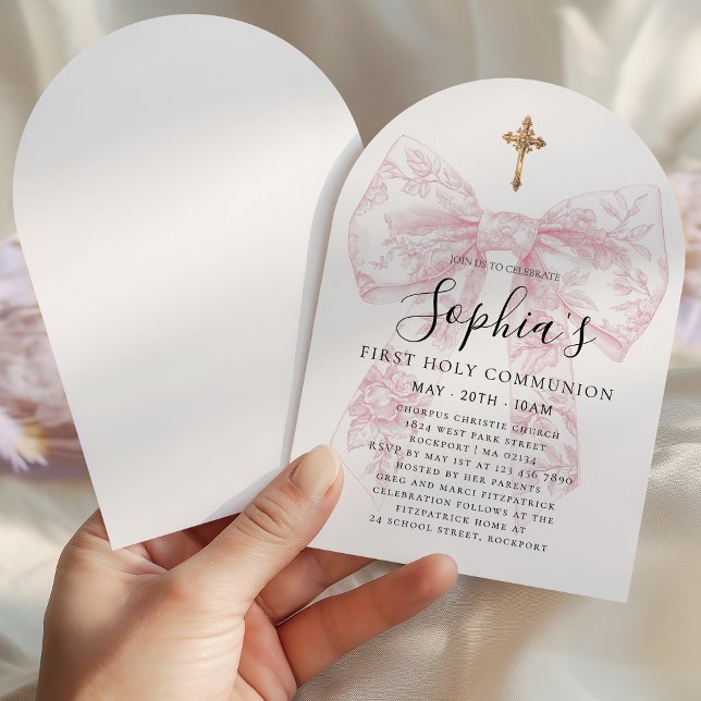 Girl's First Communion Pink Toile Bow Cross Arch Einladung (Von Creator hochgeladen)