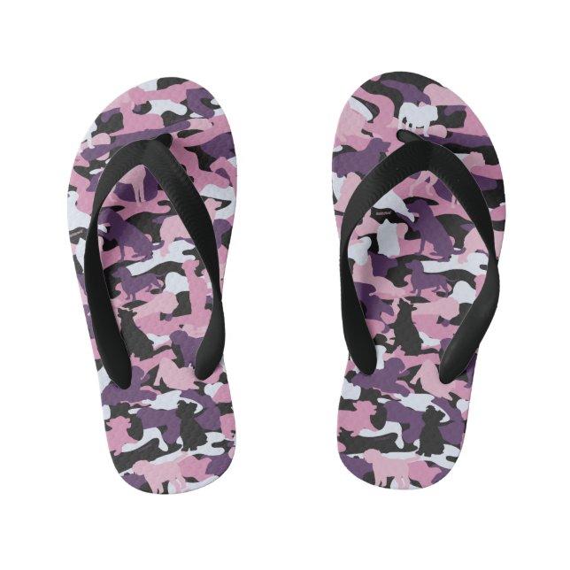 Girls Pink Lila Hund & Knochen Camouflage Flip Flo Kinderbadesandalen (Fußbett)
