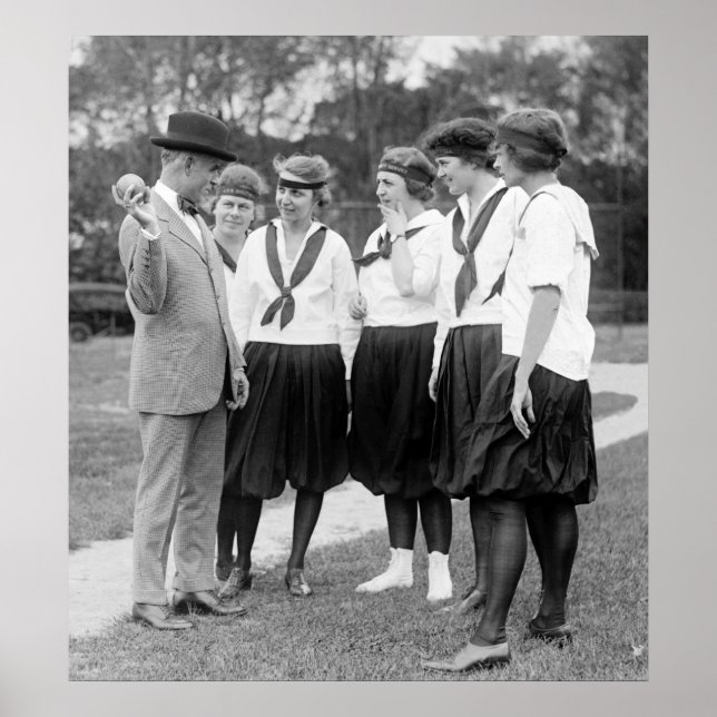 Girls Softball, 1919 Poster (Vorne)