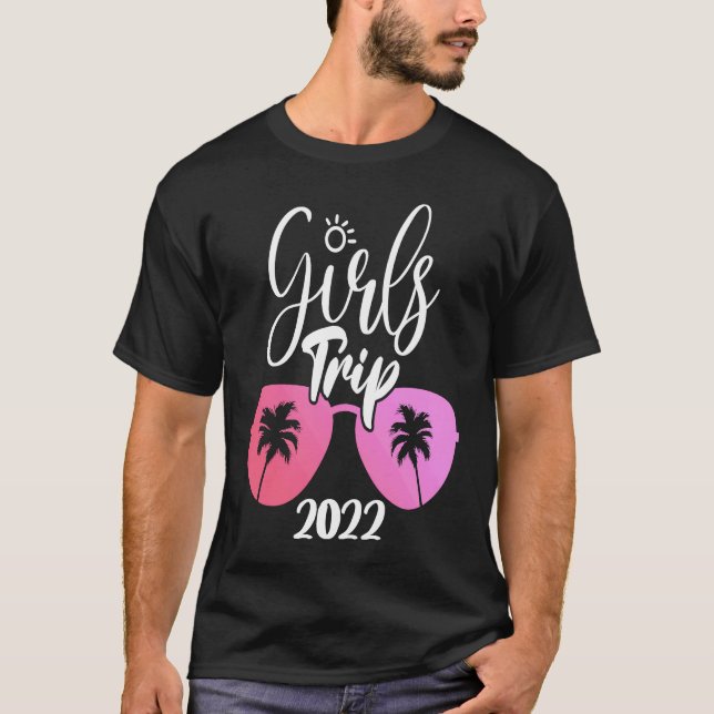 Girls Trip 2022 Friend Beaches Booze & Besties Tri T-Shirt (Vorderseite)