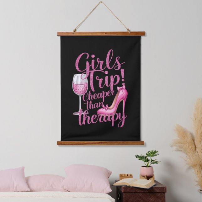 Girls Trip billiger als Therapiewochenende Party Wandteppich Mit Holzrahmen (Schlafzimmer)